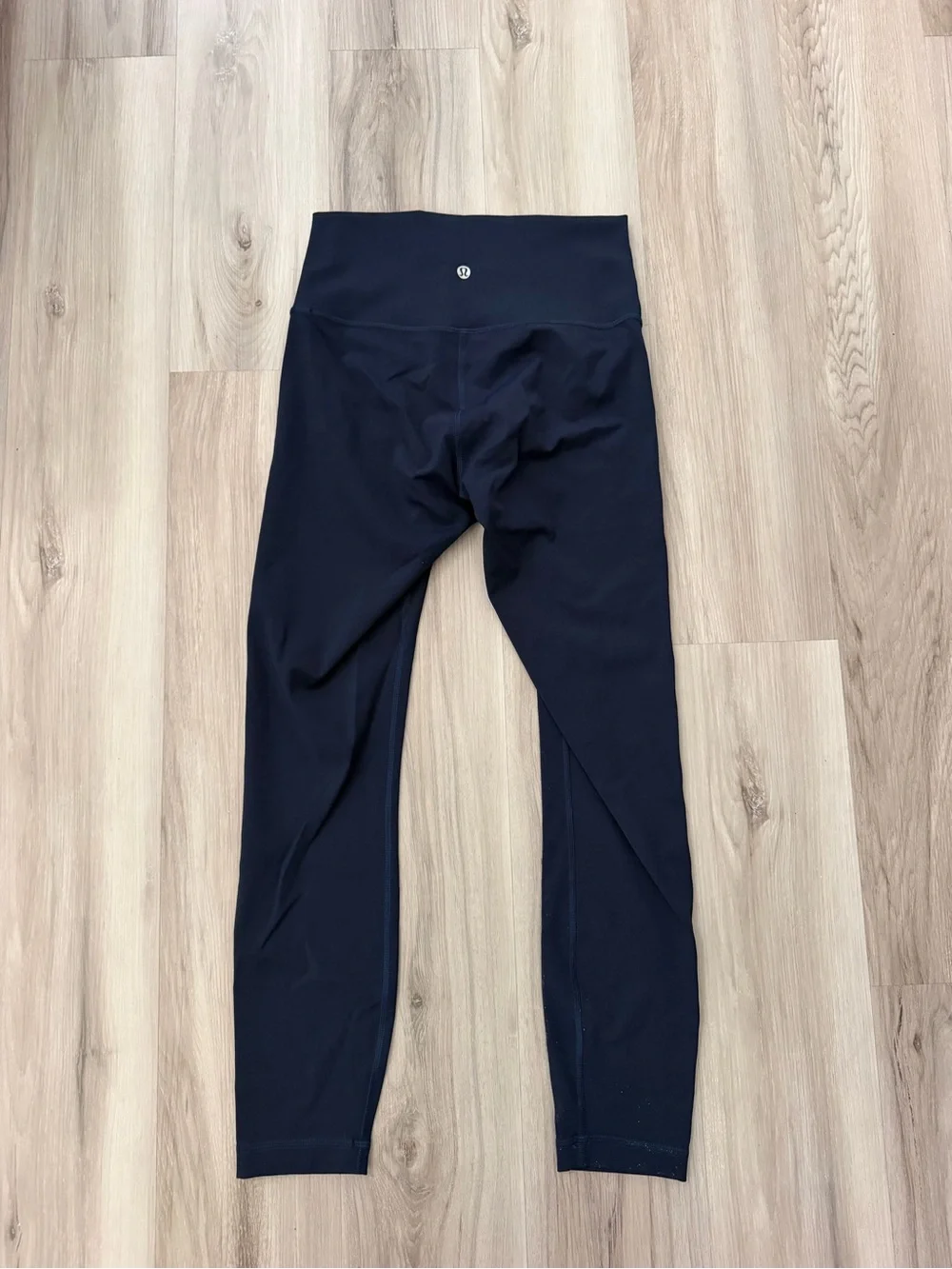 Lululemon 25” Navy Wonder Train Leggings size 6